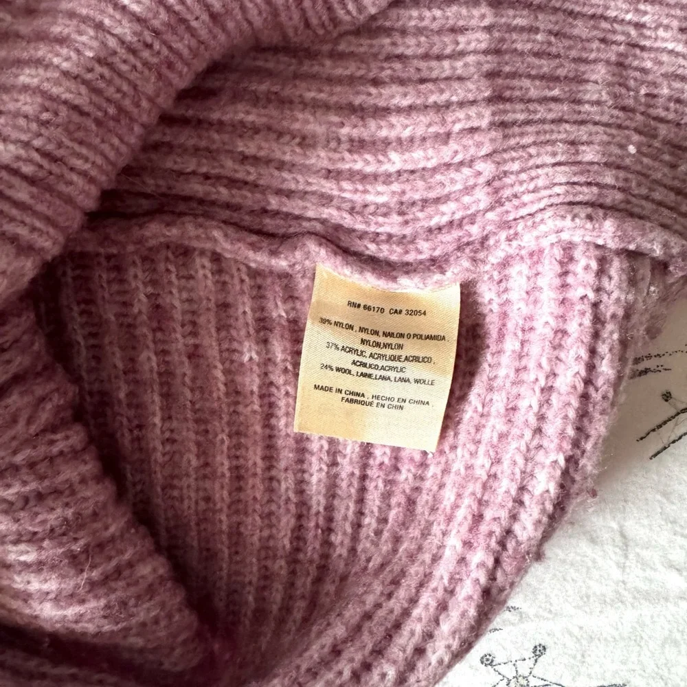 Reversible Knot Sweater by Angel of the North, Backless, Lowback - Picture 7 of 8